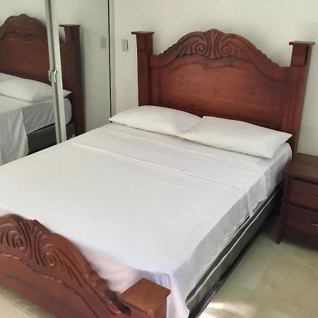 Posada El Sol, Home Near Airport Sdq โบกา ชิกา ภายนอก รูปภาพ