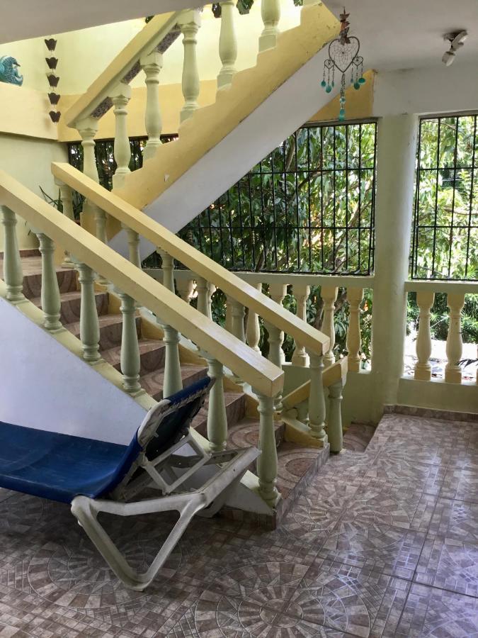 Posada El Sol, Home Near Airport Sdq โบกา ชิกา ภายนอก รูปภาพ