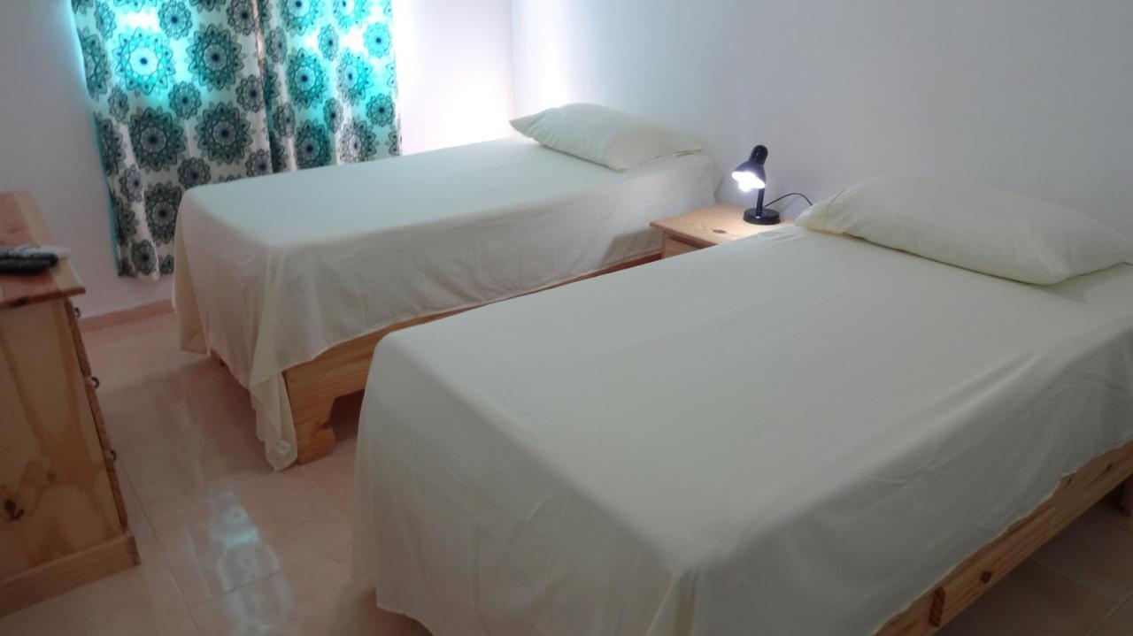 Posada El Sol, Home Near Airport Sdq โบกา ชิกา ภายนอก รูปภาพ